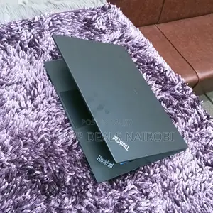 Laptop Lenovo Thinkpad T490s 8GB Intel Core I5 SSD 512GB