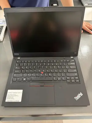 Laptop Lenovo Thinkpad T490s 8GB Intel Core I7 SSD 512GB