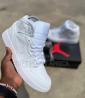White Jordan 1 High Cut Sneakers