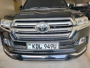 Toyota Land Cruiser 2016 Black