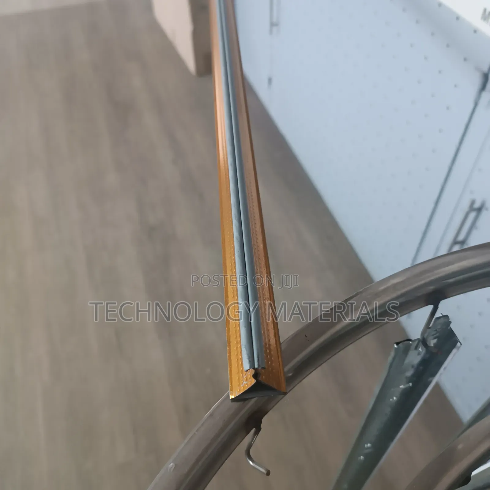 Spring Tee for Ceiling System