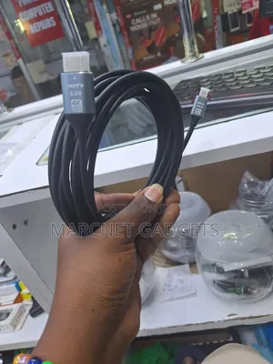 Metallic Shielded Micro Hdmi to Hdmi 5 Meters