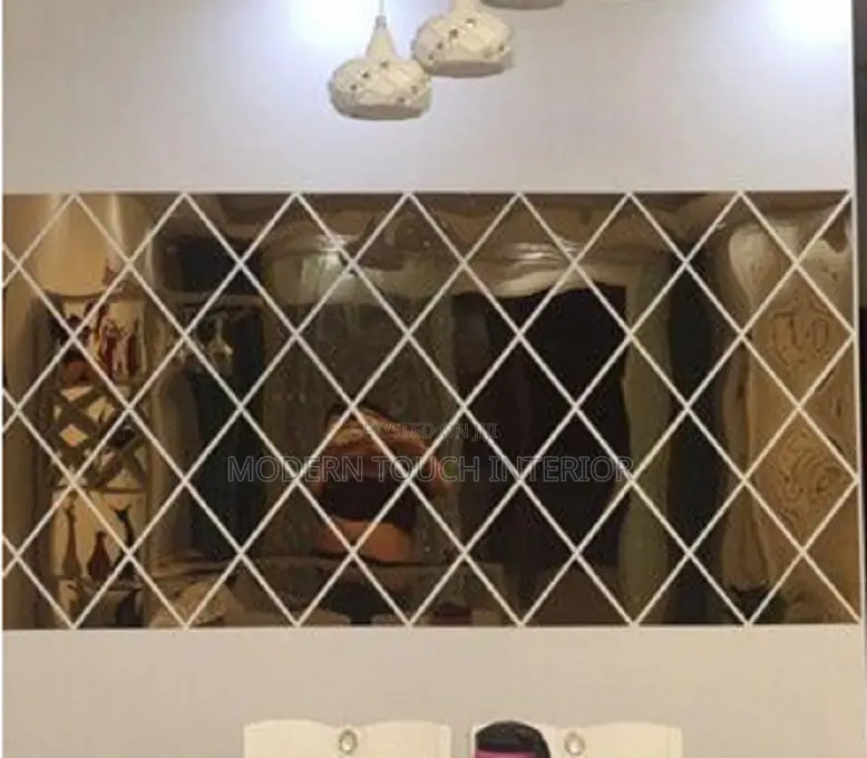 Stylish Diamond Acrylic Mirror
