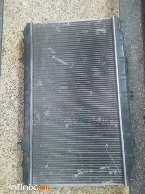 Drand New Radiator for Nissan B15.