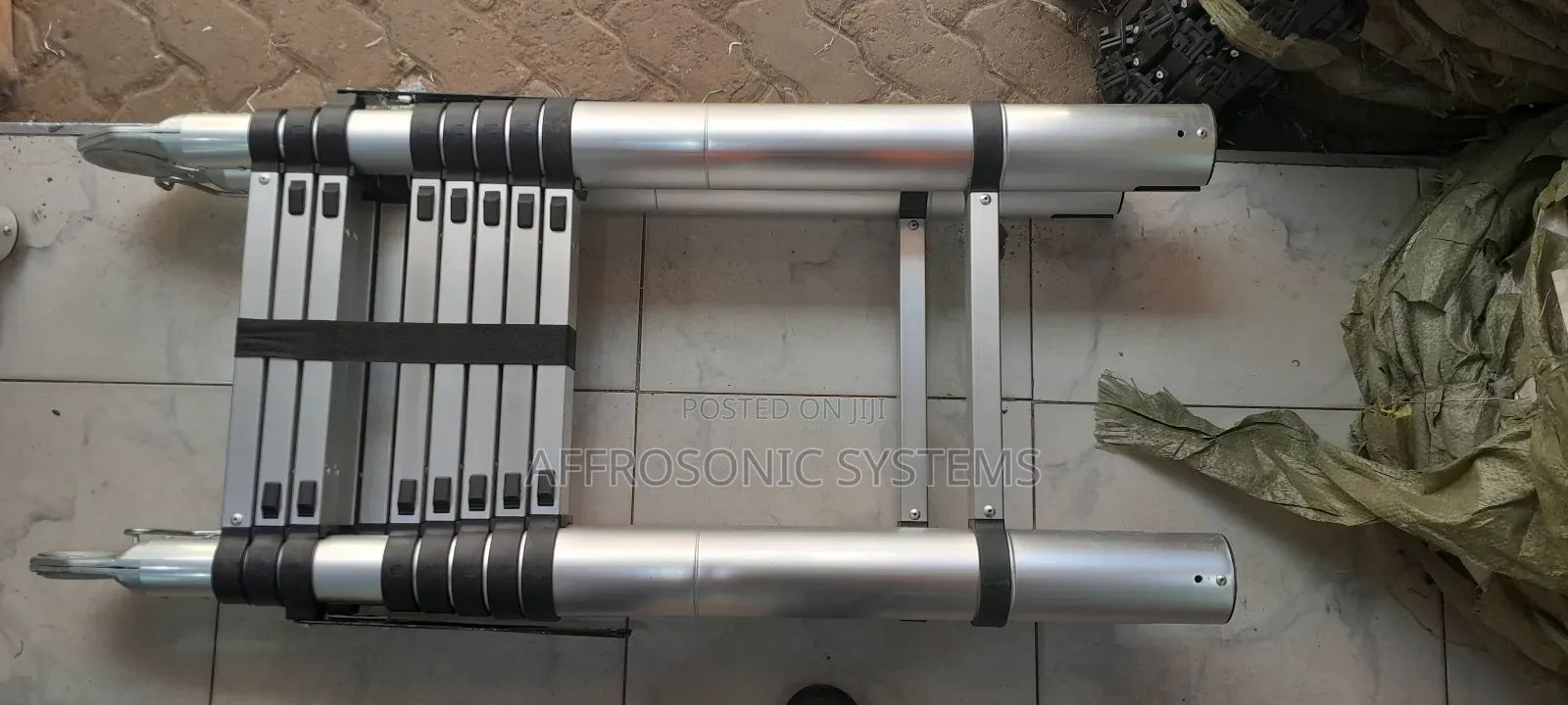 2.5M by 2.5M Double Telescopic Ladder