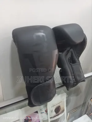 Venum Boxing Gloves; Premium Quality Long-Lasting Durability