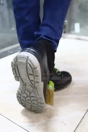 Hummock Boots With A Breathable BK Air Mesh