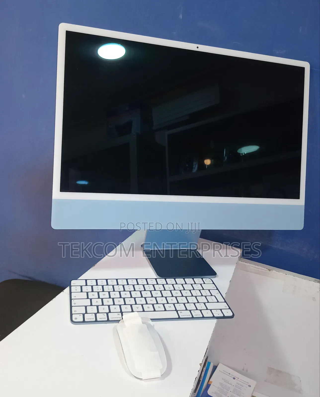 New Desktop Computer HP 8GB Apple M3 SSD 512GB