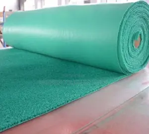 Green Quality PVC Spaghetti Carpet