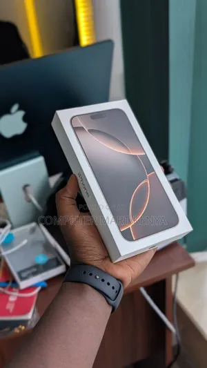 New Apple iPhone 16 Pro Max 256 GB Gold