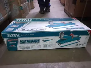 Total Floor Jack 3 Tons