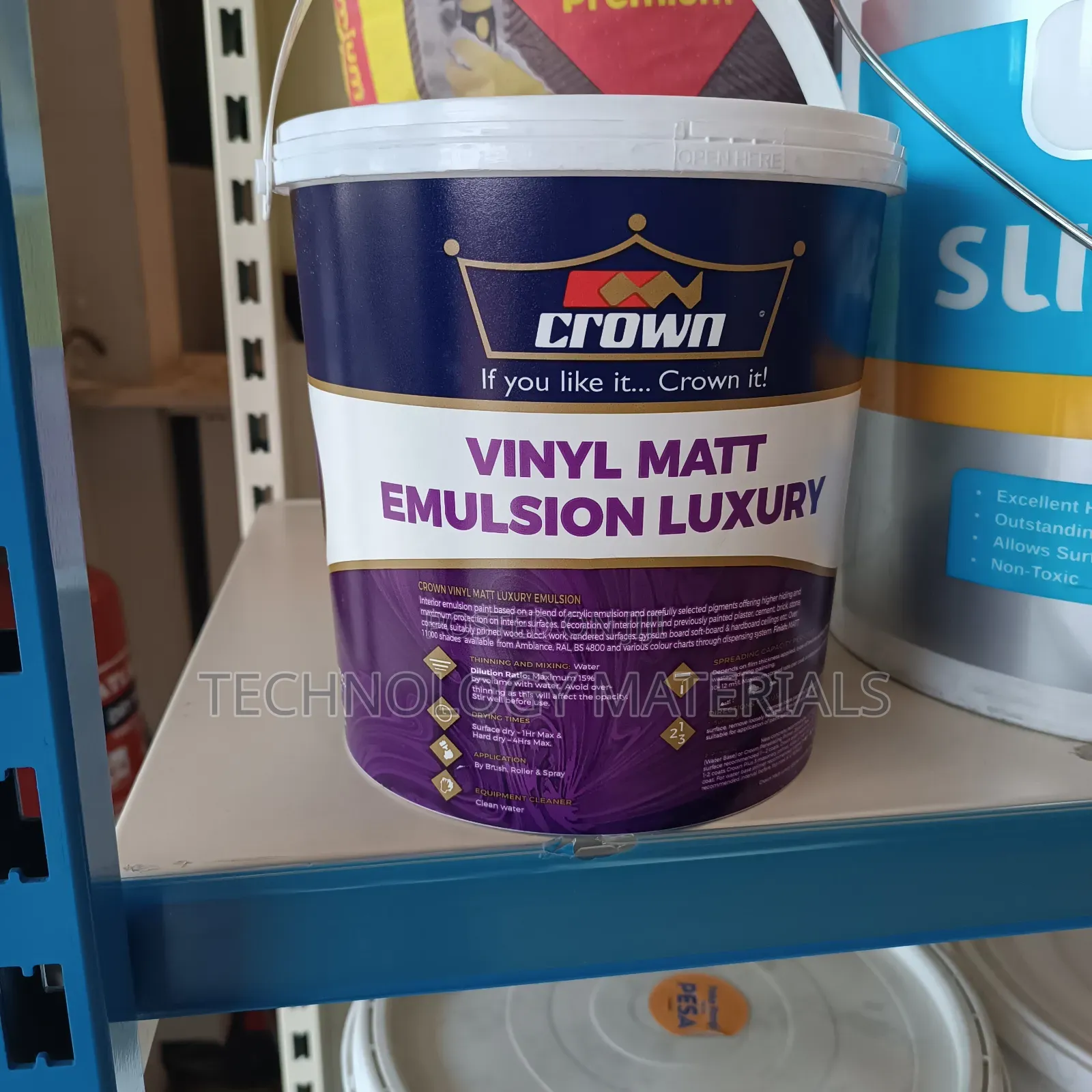 Crown Vinyl Matt Emulsion Luxury(4litres)