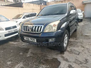Toyota Land Cruiser 4.0 V6 GX-R 2010 Blue