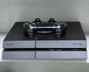 Used  Chipped Playstation 4 Standard