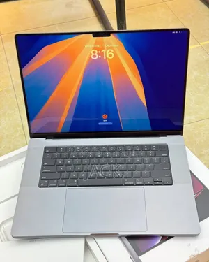 Laptop Apple MacBook Pro 2023 M2 Pro 16GB Apple M2 SSD 512GB