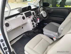 Toyota Spade 1.5 2016 White