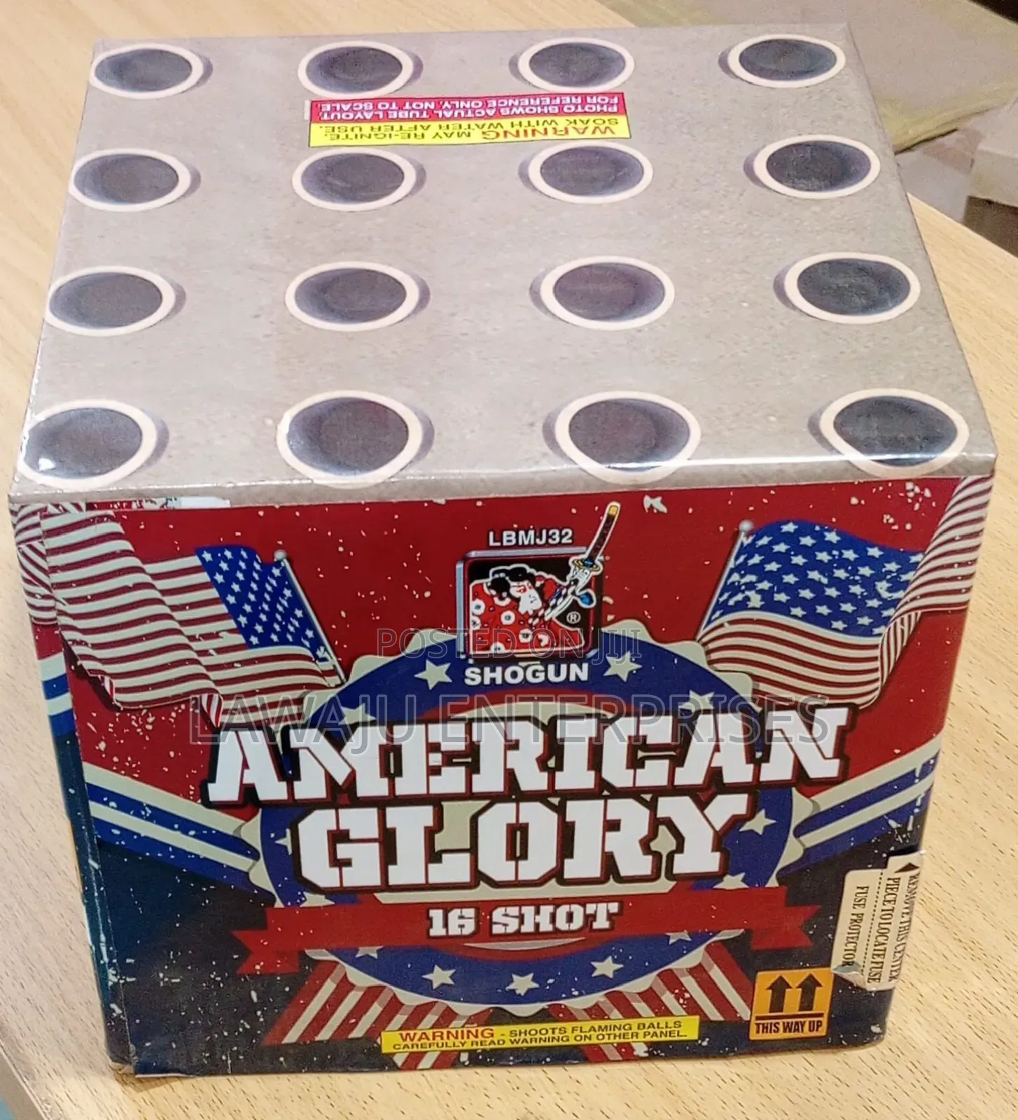 American Glory 16 Shots Fireworks