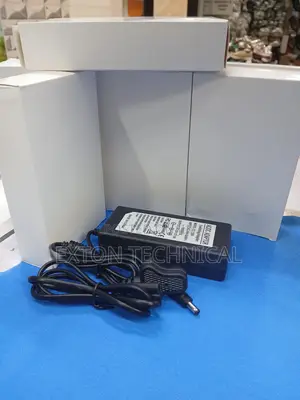50/60hz Power Adapter 12v 5a