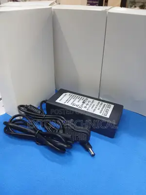 Switching AC-DC Adaptor 5a 12v 60w
