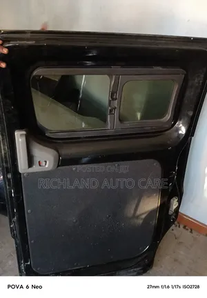 Rear Door Nissan Nv200 Right and Left