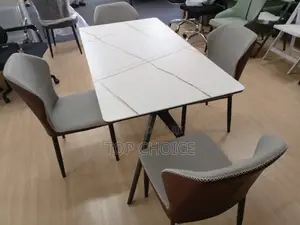 Four Seater Dinning Table