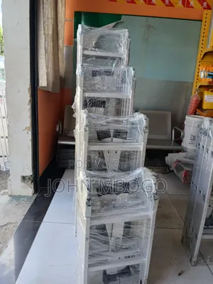 Aluminium Multifolding Ladder . Multipurpose Ladder