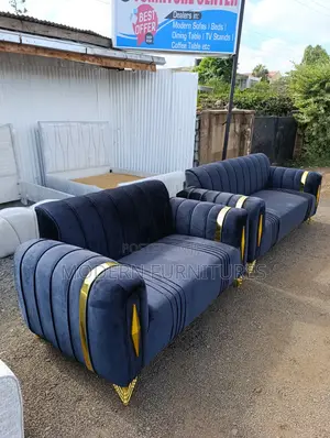 Classy Black 5 Seater Sofa