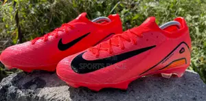 Nike Air Zoom 16 Elite Mercurial Football Soccer Cleat Boots