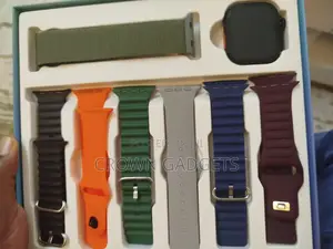 Ultra 2 M70 Max With Multiple Straps