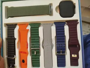 Ultra 2 M70 Max With Multiple Straps