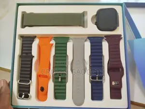 Ultra M70 Max Smartwatch With Multiple Straps