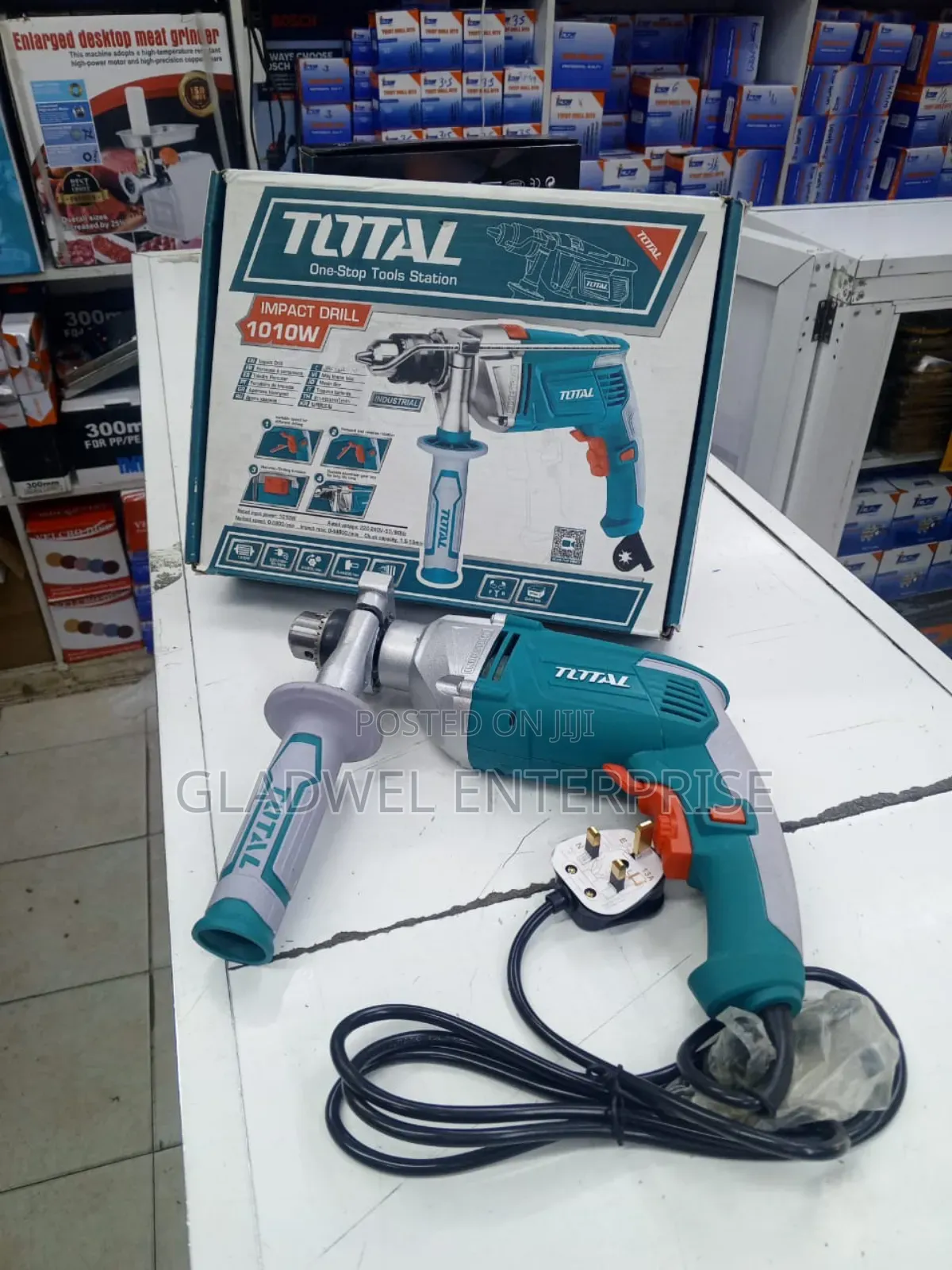 Total Electric Hand Drill 1010 Watts Impact