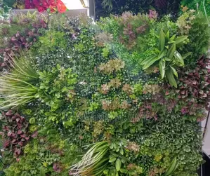 Artificial Green Grass Carpet Bar Grill and Restaurant