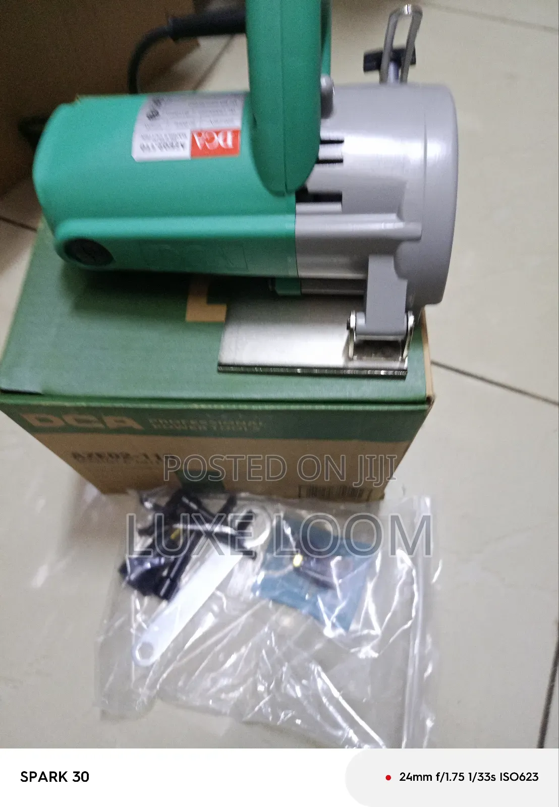 Tile Cutter Machine