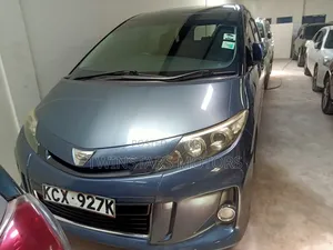 Toyota Estima 2012 Blue