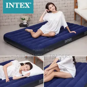 2.5*6 Intex Inflatable Mattress