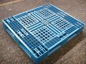 New Heavy Duty Plastic Pallet