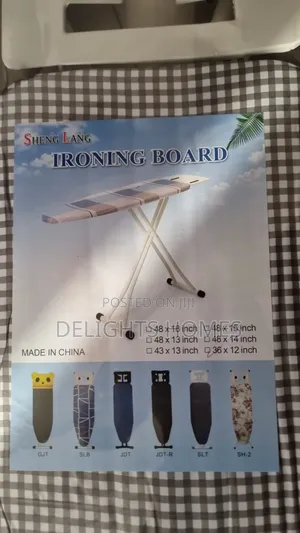Ironing Board. -Pa