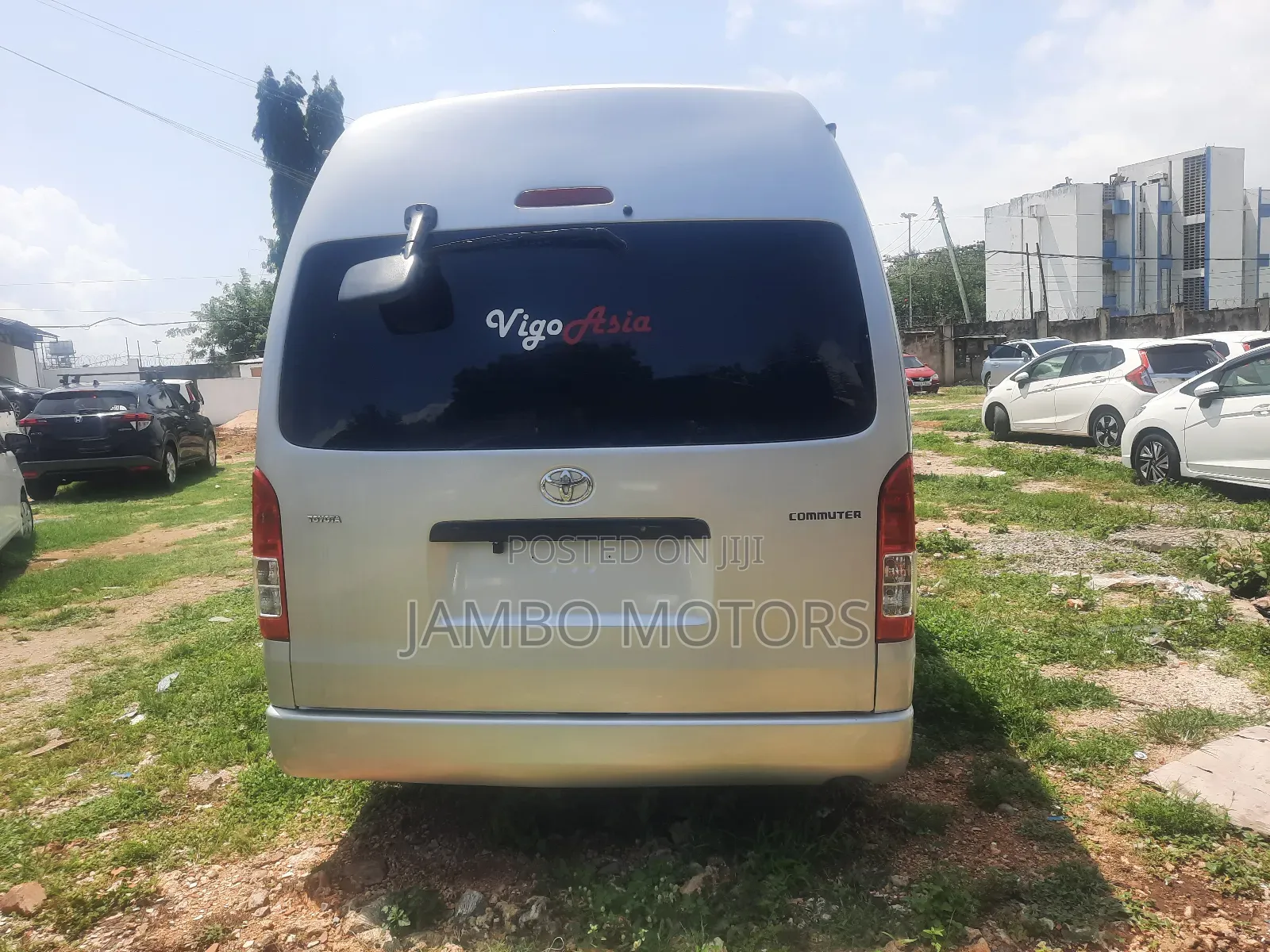 Toyota HiAce 2018 Silver