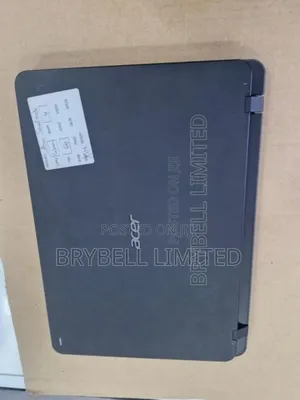 Laptop Acer TravelMate B 4GB Intel Celeron SSD 72GB
