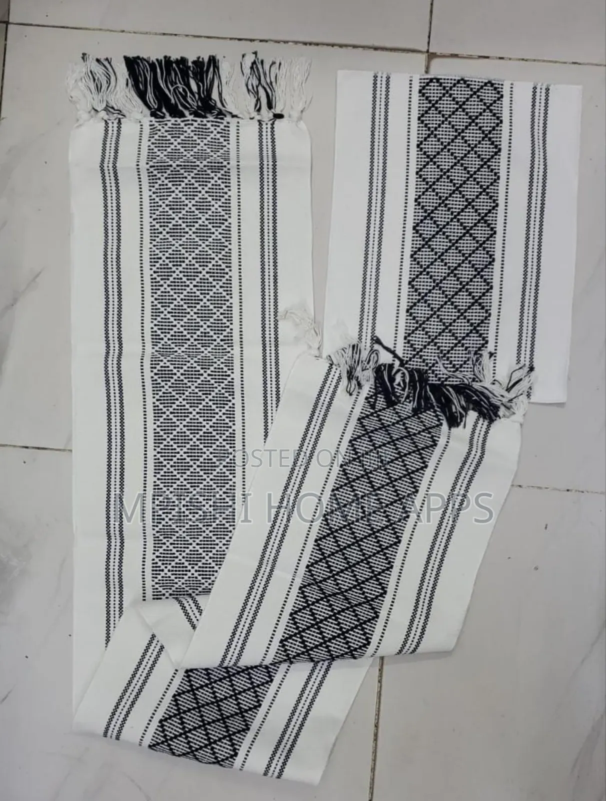 Braided Woven Table Runner With 6pcs Mats