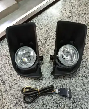 Foglamps/Foglight Toyota D-max 2011,2012,2013 With Covers