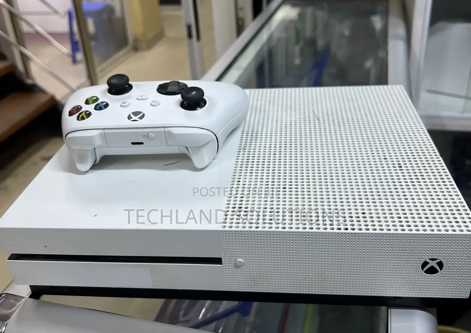 Xbox One S