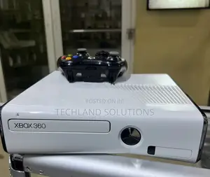 White Xbox 360 Console