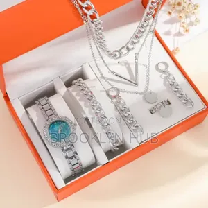 Ladies Diamond Quartz Watch Gift Set