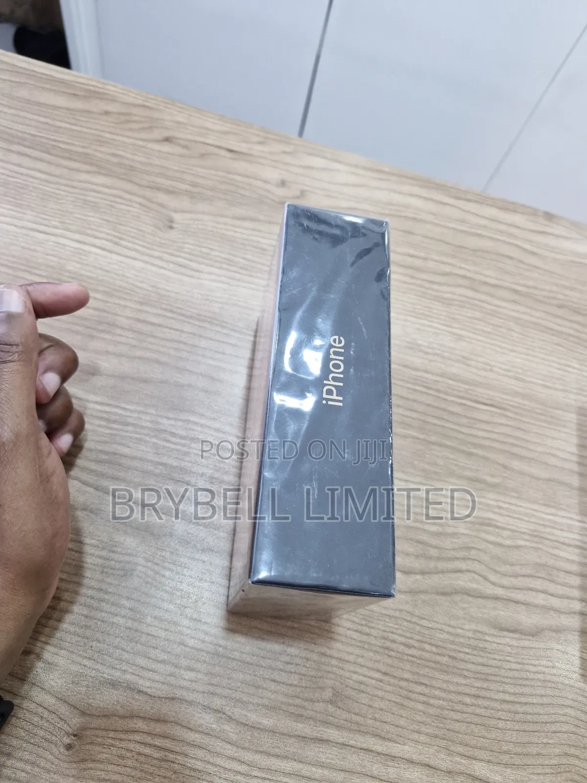 New Apple iPhone 11 Pro Max 256 GB Gold