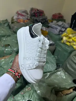 Kids /-Adult. Dior Sneakers Size 35-40