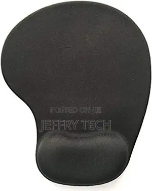 Soft Skin Non-Slip Mouse Mat With Gel Wrist Rest Support