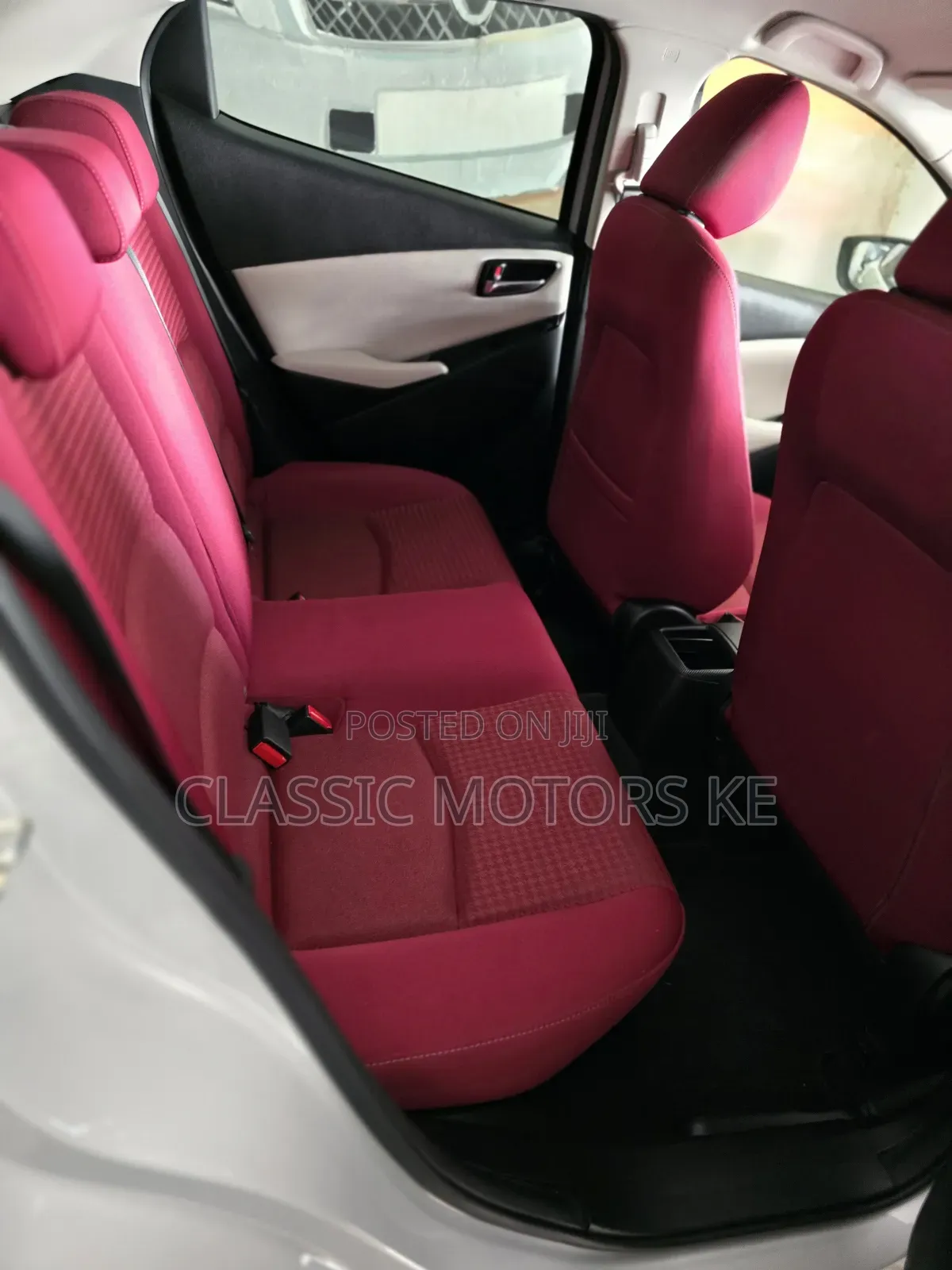 Mazda Demio 2018 Off white