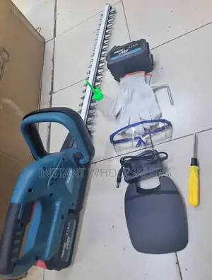 Battery Hedge Trimmer